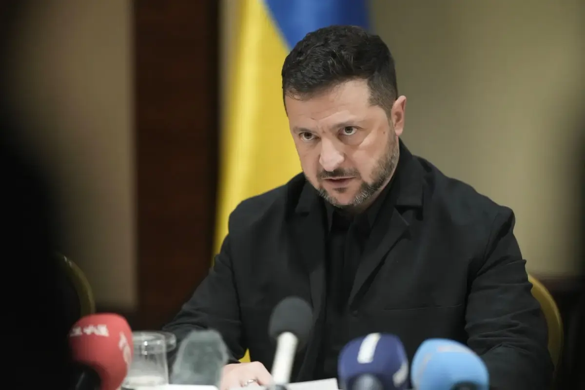 Zelensky sends delegation to meet Trump envoys; hints at secret US-Russia economic talks