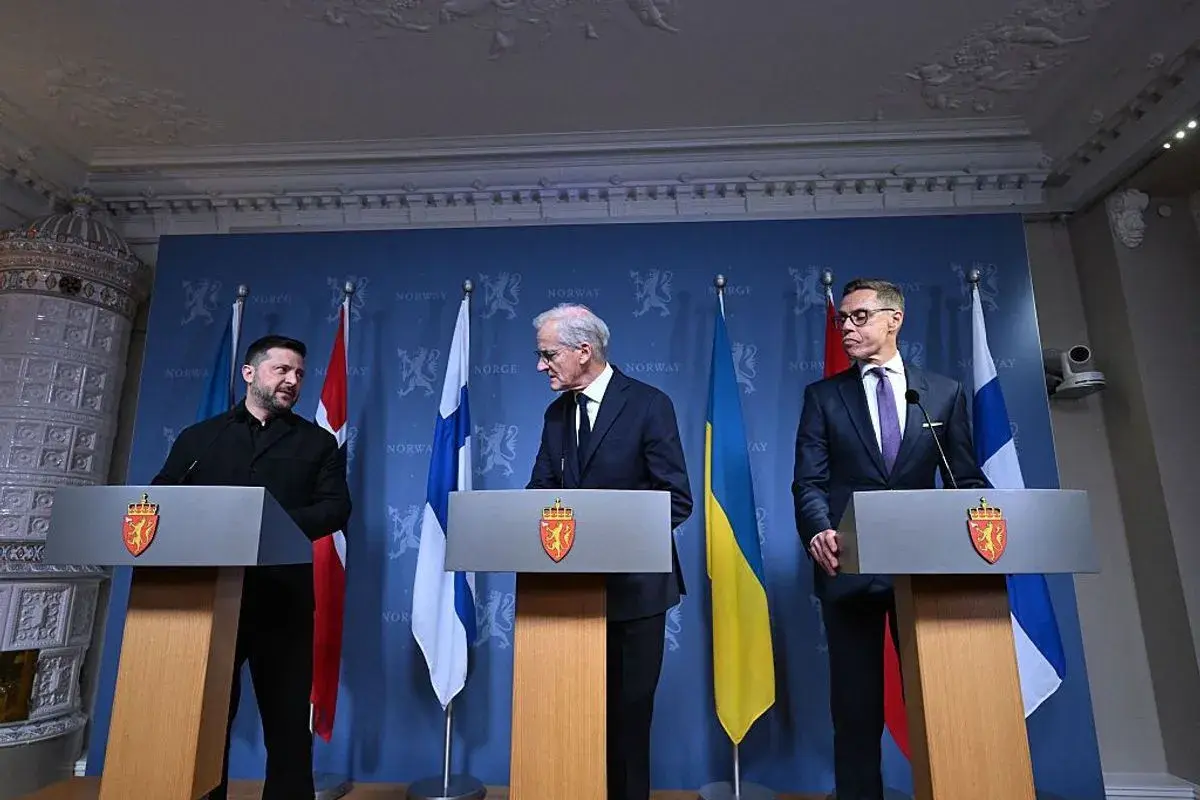 Zelensky confirms ballistic missile early warning systems operational after skipped alerts