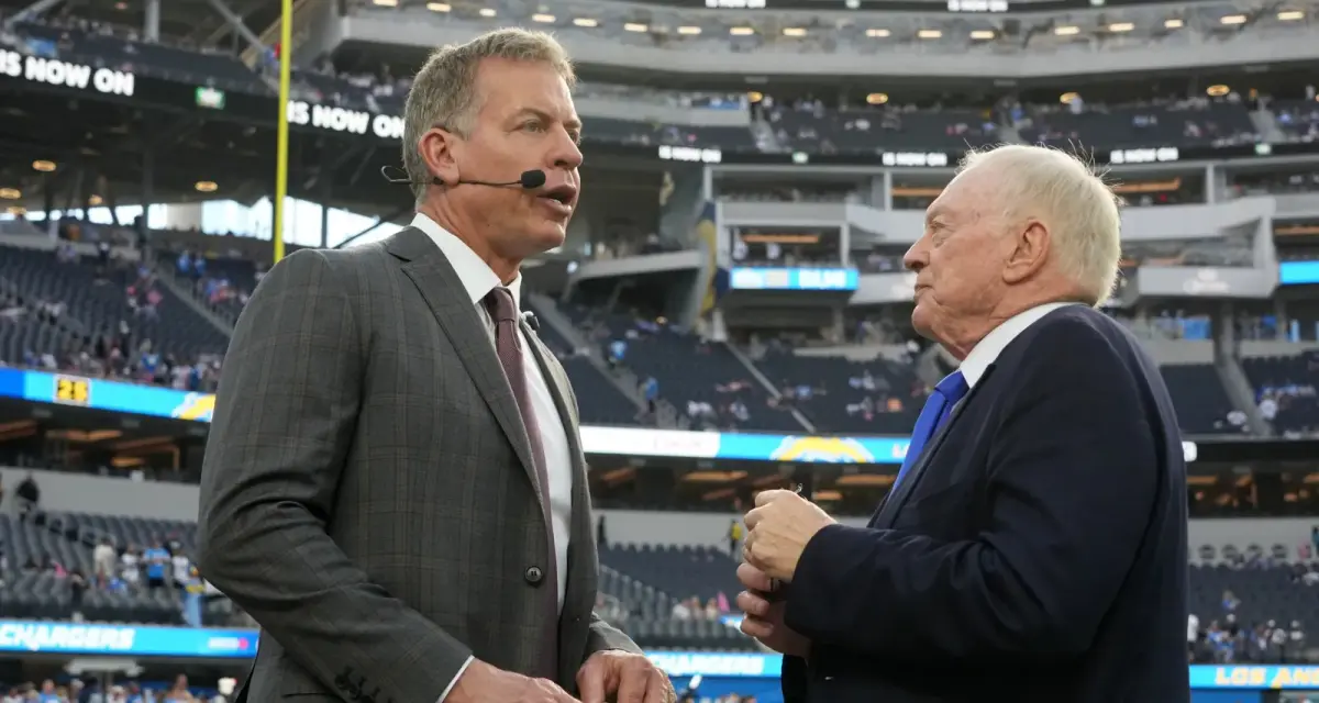 Jerry Jones vouches for Troy Aikman amid ESPN contract rumors