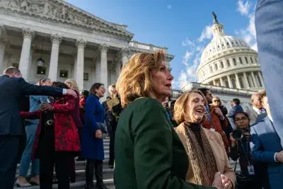 Pelosi latest to receive suspicious letter, others get 2nd mailings