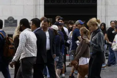 Weekly jobless claims fall near 60-year low in U.S.