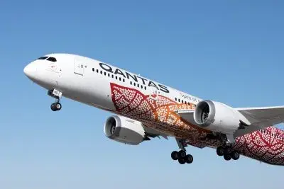 Bed bug infestation grounds Qantas Boeing 787 from Perth to Rome