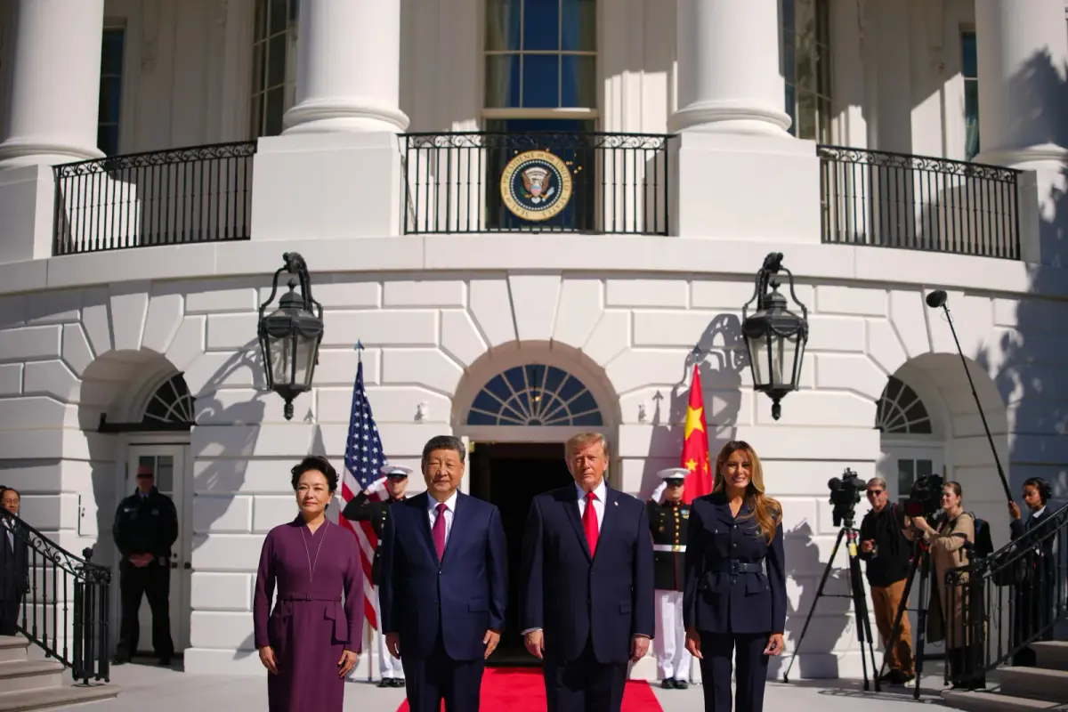 DOJ investigates major TV networks over White House pool suspension amid Trump CNN ban
