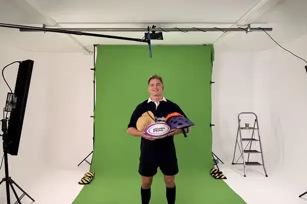England star’s new pitch as rugby ace Henry Pollock tries his hand at hairdressing