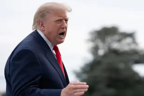 Trump pushes to rename oceans, states and federal sites after himself