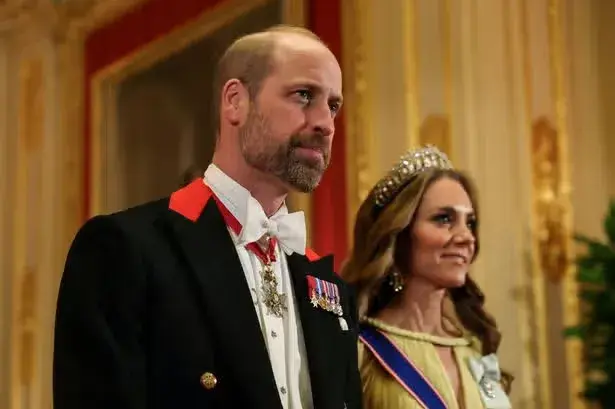 Prince William and Kate's new photo shows big difference to Harry and Meghan