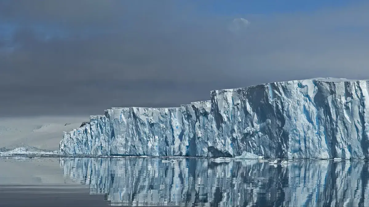 Thwaites 'Doomsday Glacier' committed to melting, could raise sea levels 65cm