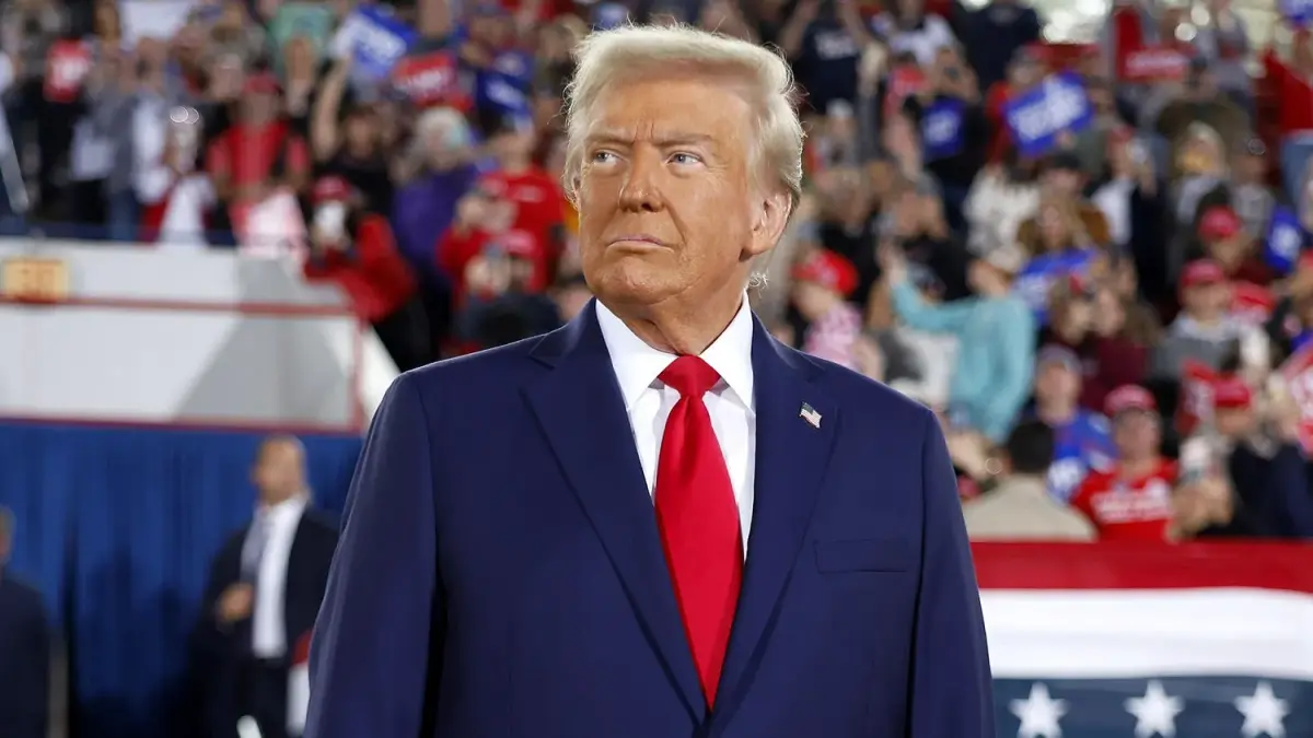 Trump ramps up campaign travel to boost vulnerable Republicans ahead of midterms