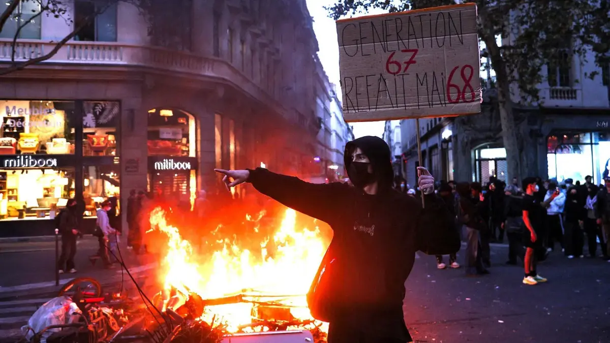 France Imposes Curfews Amid Violent Protests Over Cost of Living