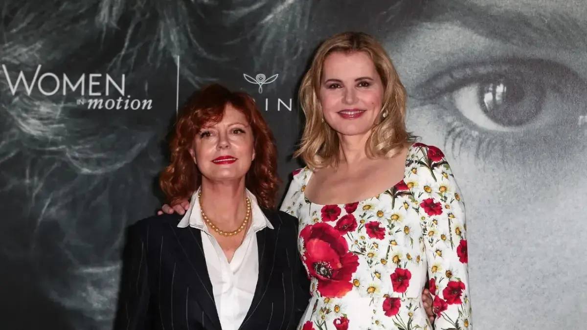 Hollywood's Biggest Stars Reveal Their Secret Friendships