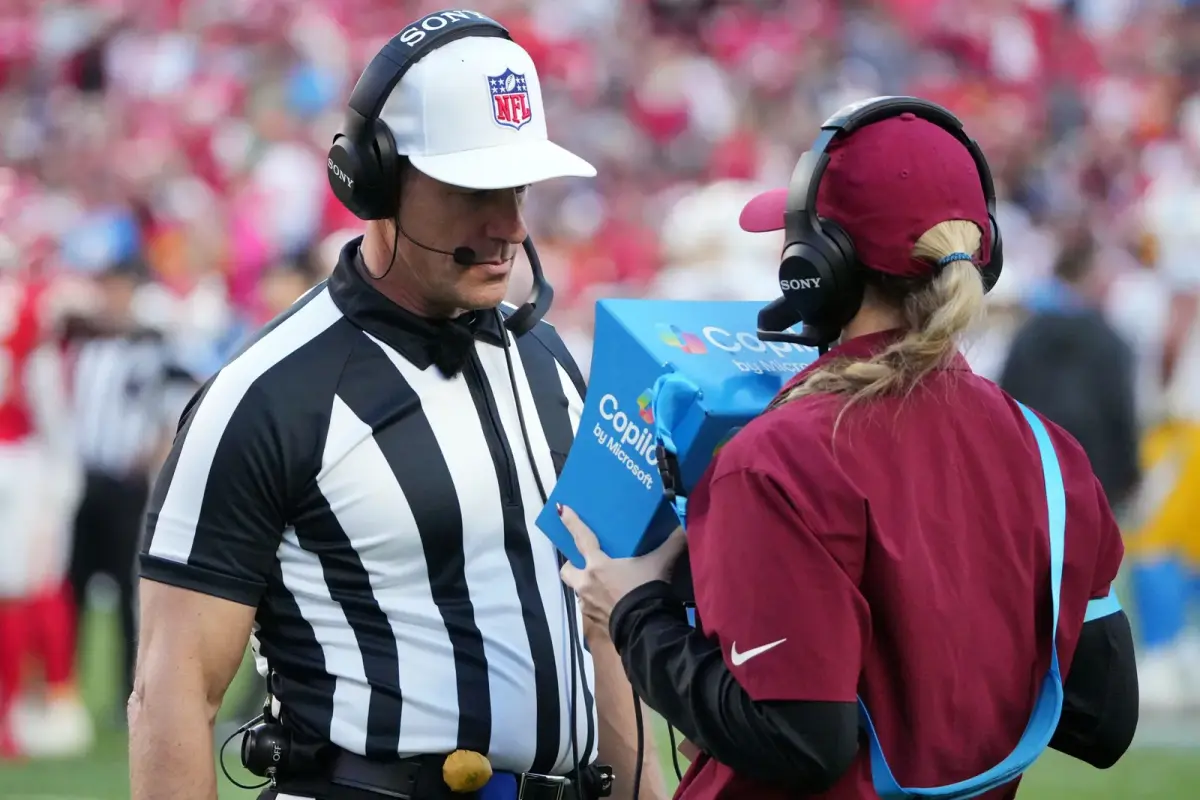 NFL shuffles referees after Packers-Lions controversy; fans cry 'optics'