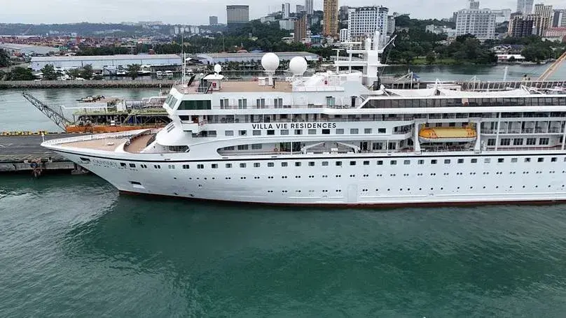 Woman loses retirement savings when 'endless' cruise runs out of money before she boards