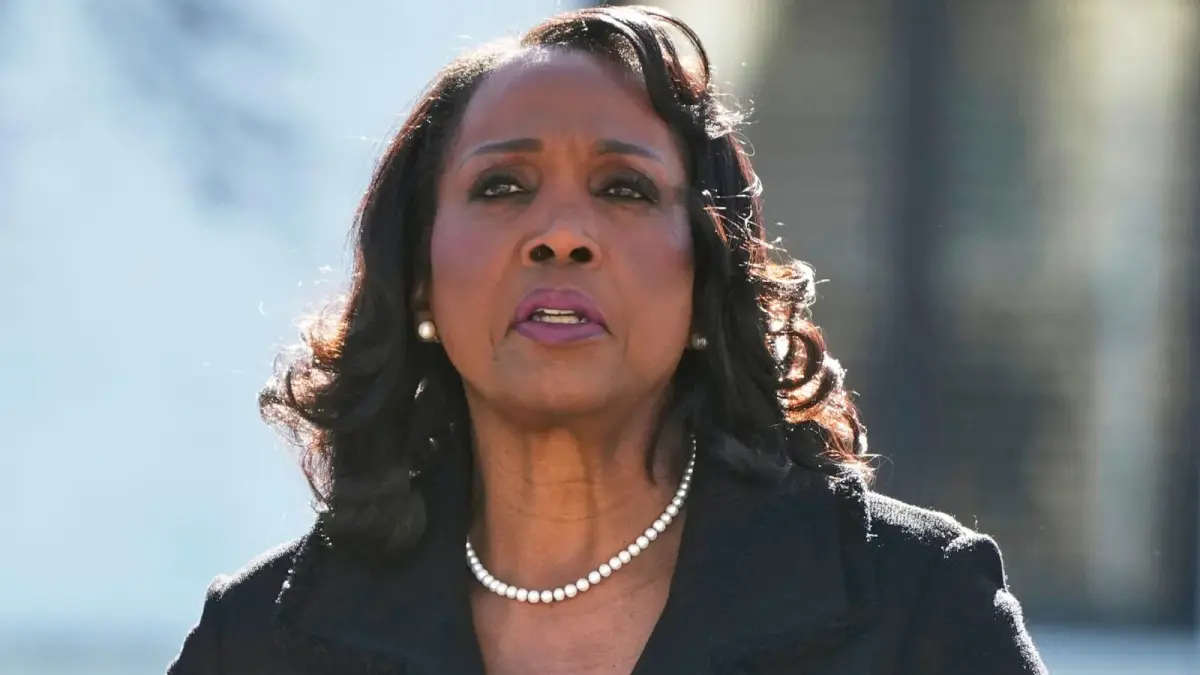 Lawyers for Federal Reserve's Lisa Cook say White House hearing is 'biased'