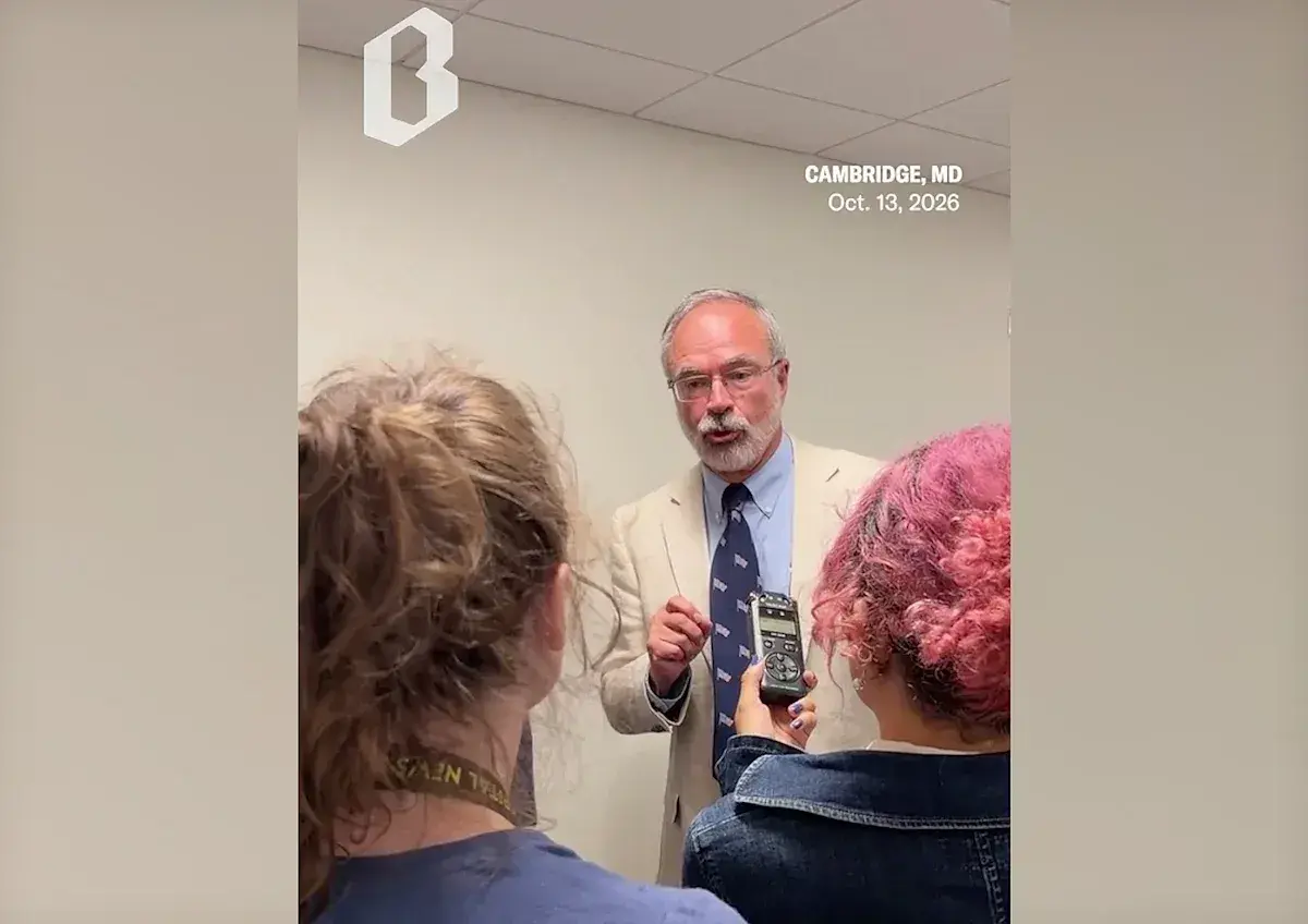 Congressman threatens reporter with criminal charges for recording him
