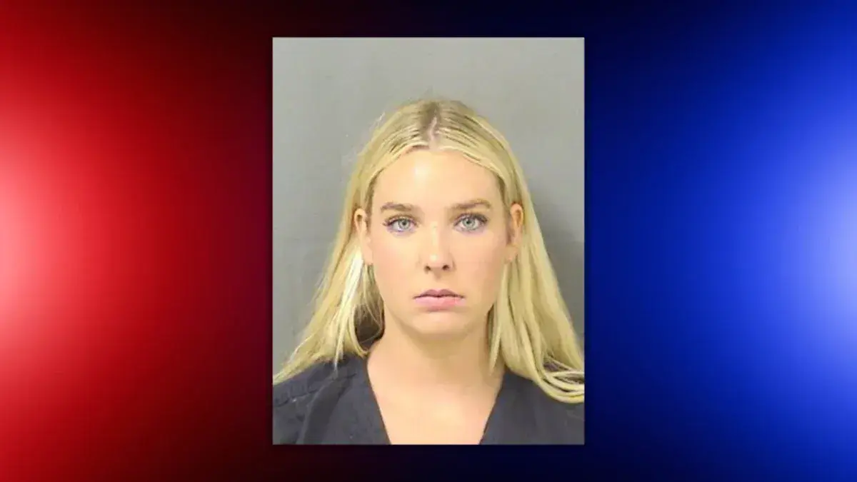 Florida woman crashes Porsche into road sign, leaves scene for Taco Bell