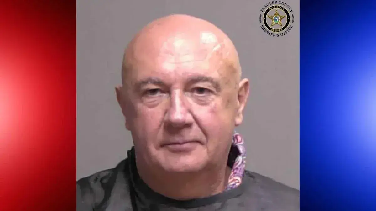 Florida Man Arrested for DUI Fails to Tie Shoes During Sobriety Test