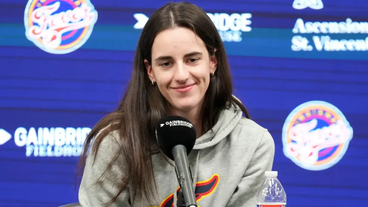 Caitlin Clark addresses fan rhetoric, next contract, Fever coach in exit interview
