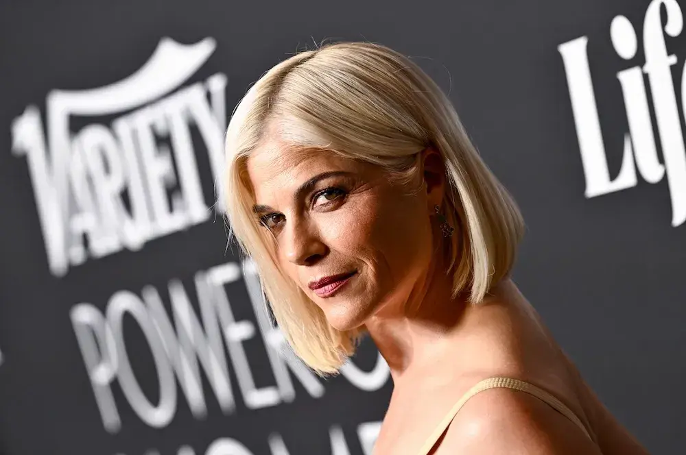 Selma Blair charged with second-degree assault after plane incident on Delta flight